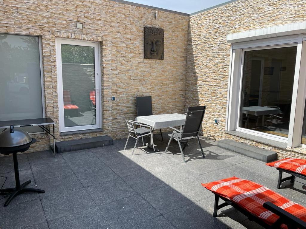 Bungalow Mit Terrasse Ρέγκενσμπουργκ Εξωτερικό φωτογραφία